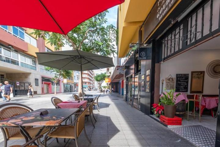 Local comercial en alquiler en Las Palmas de Gran Canaria, Mesa y López photo 0