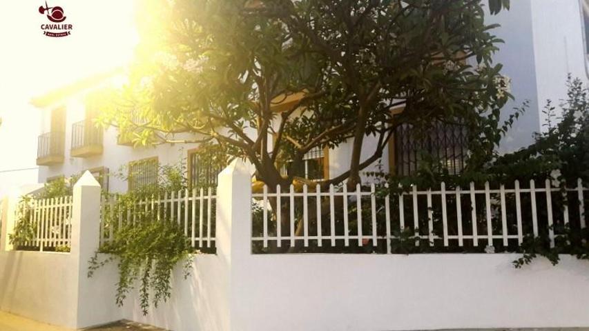 Adosada en alquiler en Algarrobo, Costa del sol photo 0