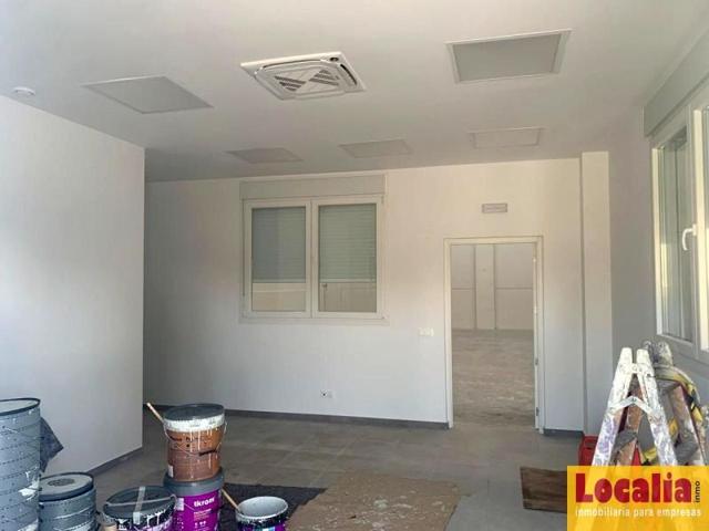 Nave industrial en alquiler en Valladolid photo 0