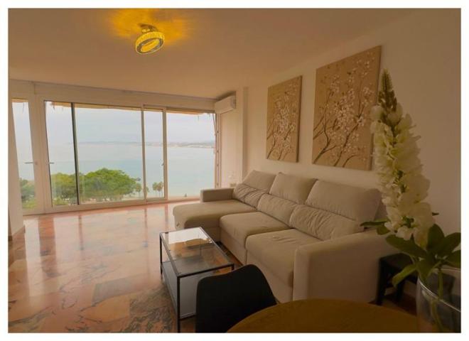 Apartamento en alquiler en Estepona, Puerto - Playa Cristo photo 0