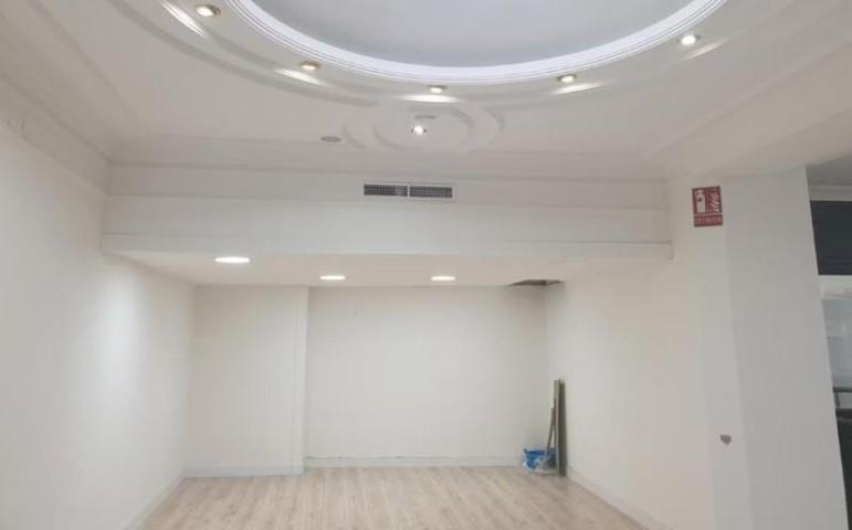 Local comercial en alquiler en Ourense, Centro photo 0