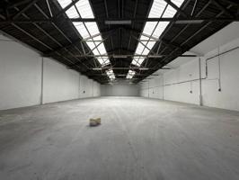 Nave industrial en alquiler en Camargo, Maliaño photo 0