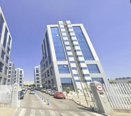 Oficina en venta en Sevilla, San Jerónimo photo 0