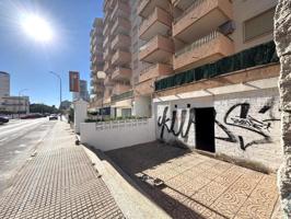 Local comercial en venta en Gandia, Playa de Gandia photo 0