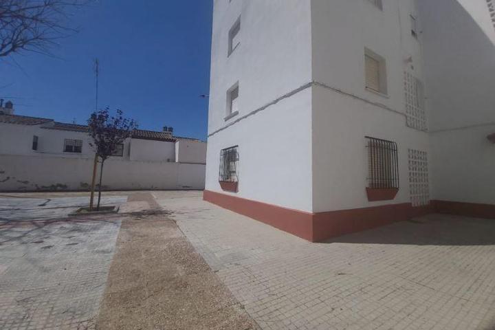 Piso en venta en Chiclana de la Frontera, Fuente amarga photo 0