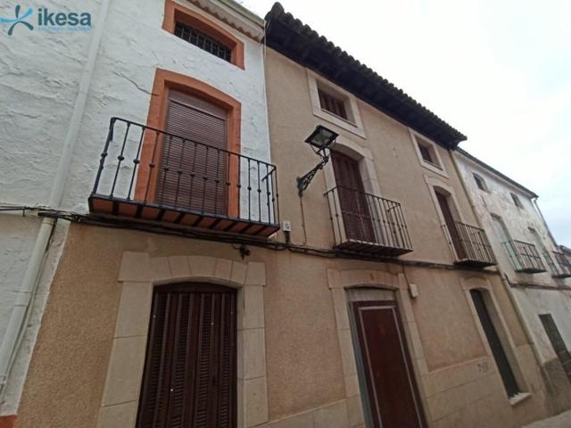 Casa en venta en Castellar, Castellar photo 0