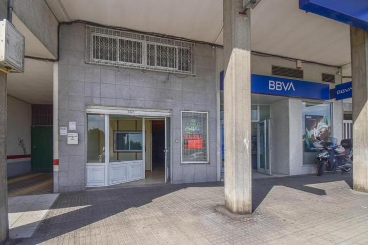 Local comercial en venta en Culleredo, Vilaboa photo 0