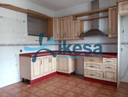 Piso en venta en Torreperogil, Andalucia photo 0