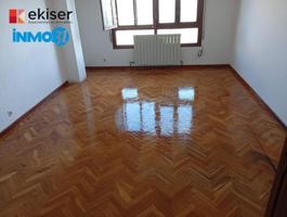 Piso en venta en Murillo el Fruto, Ribera photo 0