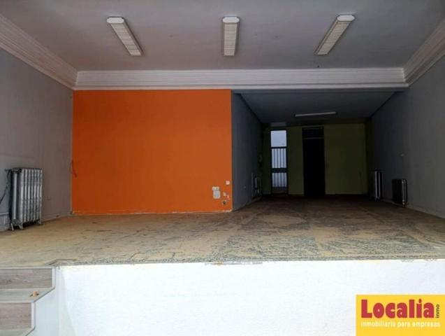 Local comercial en venta en Palencia photo 0