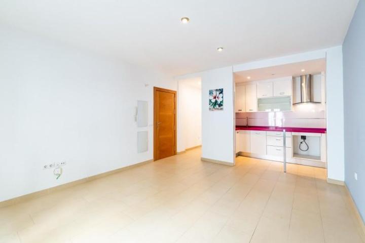 Piso en venta en Santa Fe, Vega de granada zona noroeste photo 0