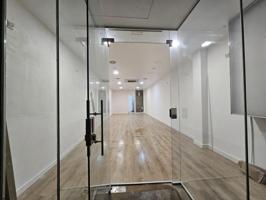 Local comercial en venta en Esparreguera, Nucli Urbà photo 0