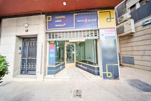 Local comercial en venta en Maracena, Zona centro photo 0
