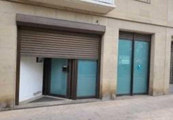 Local comercial en venta en Zarautz, Zona Centro photo 0