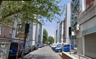 Piso en venta en Cornellà de Llobregat, Sant Ildefons photo 0
