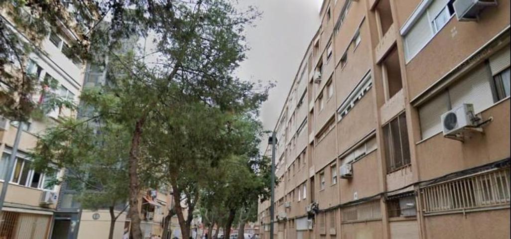 Piso en venta en Barcelona, El Besos i el Maresme photo 0