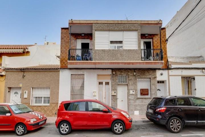 Apartamento en venta en Torrevieja, Centro photo 0