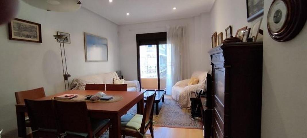Apartamento en venta en Torrevieja photo 0