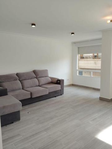 Apartamento en venta en Torrevieja, Torrevieja photo 0