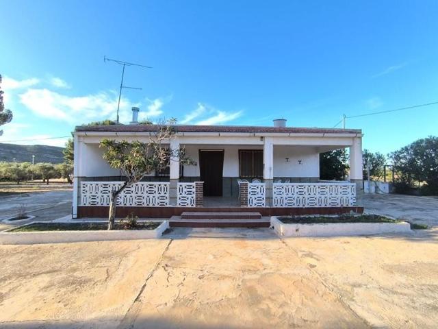 Chalet en venta en Yecla, Ayuntamiento photo 0