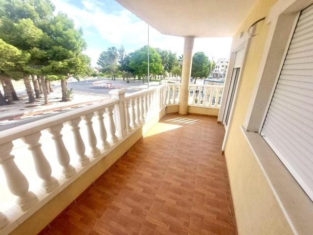 Bungalow en venta en Bigastro, Bigastro photo 0