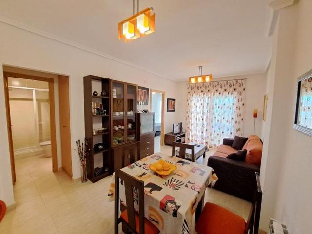 Piso en venta en Torrevieja, Baix Segura photo 0