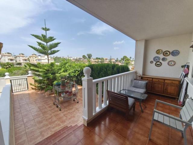 Apartamento en venta en Orihuela Costa, Lomas de Cabo Roig-Los Dolses photo 0