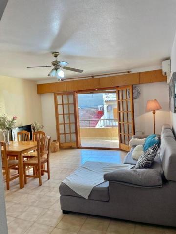 Apartamento en venta en Torrevieja photo 0