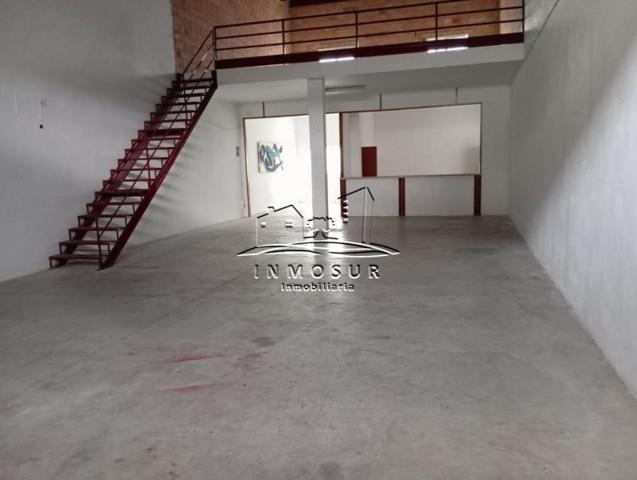 Nave industrial en venta en Lucena, Lucena photo 0