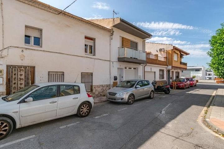 Casa en venta en Churriana de la Vega, Habana photo 0