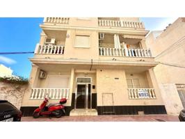 Apartamento en venta en Torrevieja photo 0