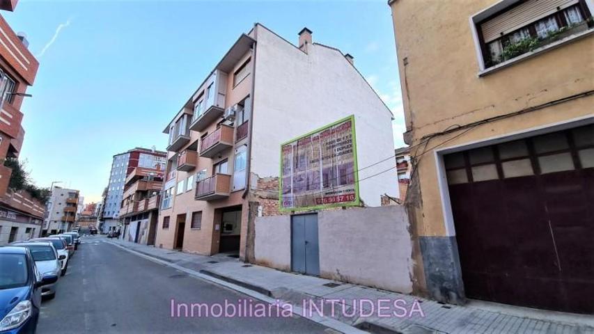 Terreno en venta en Tudela, Calle de los Donantes, 31500 photo 0