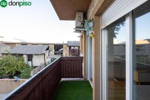 Piso en venta en Churriana de la Vega, CENTRICO photo 0