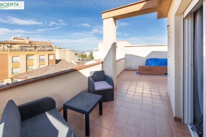 Atico Duplex en venta en Churriana de la Vega, CHURRIANA photo 0