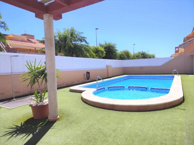 Adosada en venta en San Javier, Santiago de la Ribera photo 0