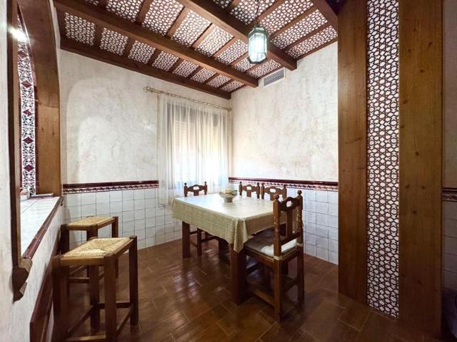 Apartamento en venta en Olivares, Andalucia photo 0