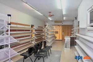 Local comercial en venta en Premià de Mar, Centre photo 0