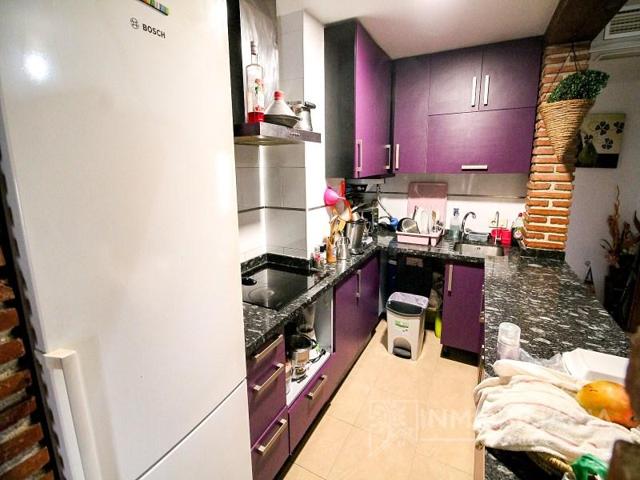 Piso en venta en Coín photo 0