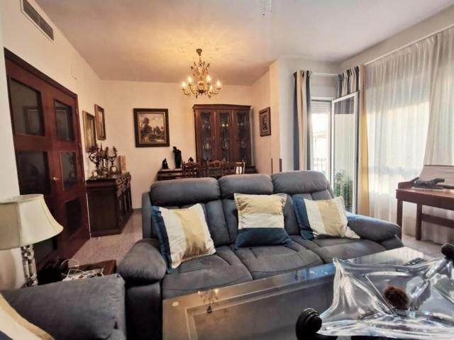 Piso en venta en Baena, Zona Instituto photo 0