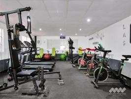 Piso en venta en Estepona, Calle Sidney, 29680 photo 0