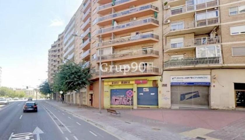 Local comercial en venta en Lleida, ESCORXADOR photo 0