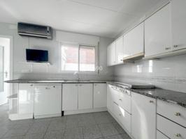 Casa en venta en Puigverd de Lleida, Cataluna photo 0