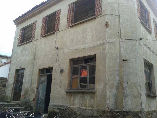 Casa en venta en Cervera de Pisuerga, Cervera de pisuerga photo 0