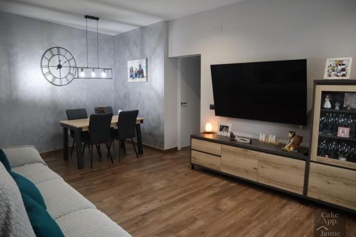 Adosada en venta en Camarles, Camarles photo 0