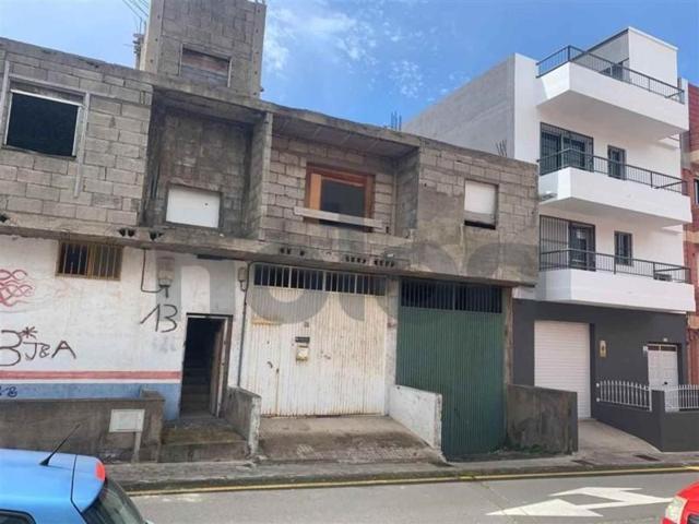 Local comercial en venta en La Laguna, Tenerife photo 0