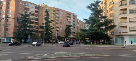 Apartamento en venta en Badajoz, Centro photo 0