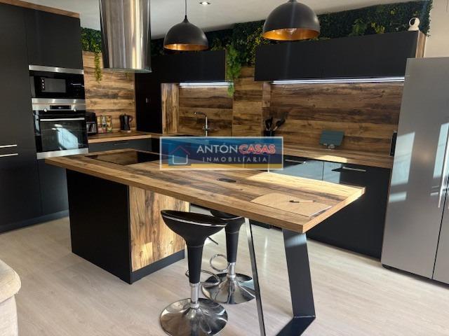 Aticos en venta en Elda, Avenida de chapí photo 0