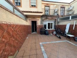 Adosada en venta en Jerez de la Frontera, Este photo 0