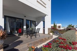 Piso en venta en Orihuela Costa, Las Ramblas photo 0