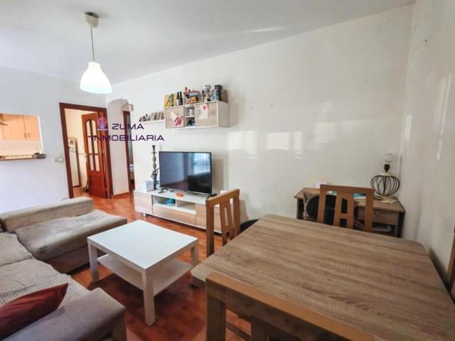 Piso en venta en Málaga, Los Almendros - El Limonero - El Tomillar photo 0